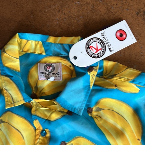 Resolution Men’s Turquoise Fun Banana Shirt Size M NWT - Picture 2 of 6